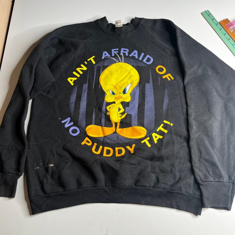 Vintage 1995 Looney Tunes Tweety Bird Sweatshirt Black Fruit of the Loom XL